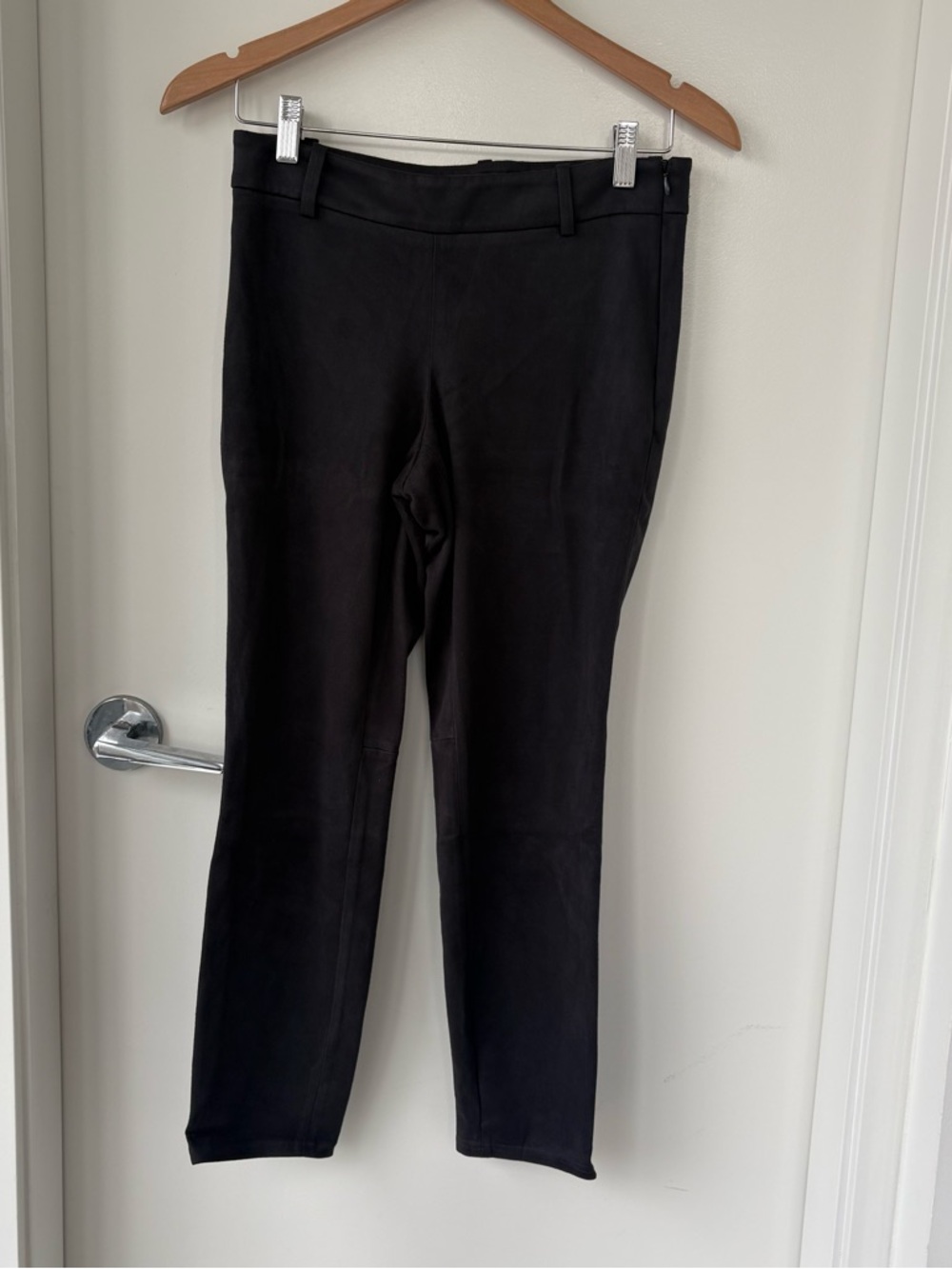 Aritzia Babaton Elliot Faux Suede Dark Grey Skinny Pant Size 4